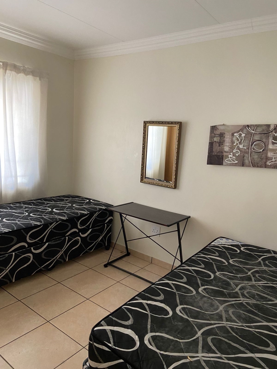 To Let 2 Bedroom Property for Rent in Dassie Rand North West